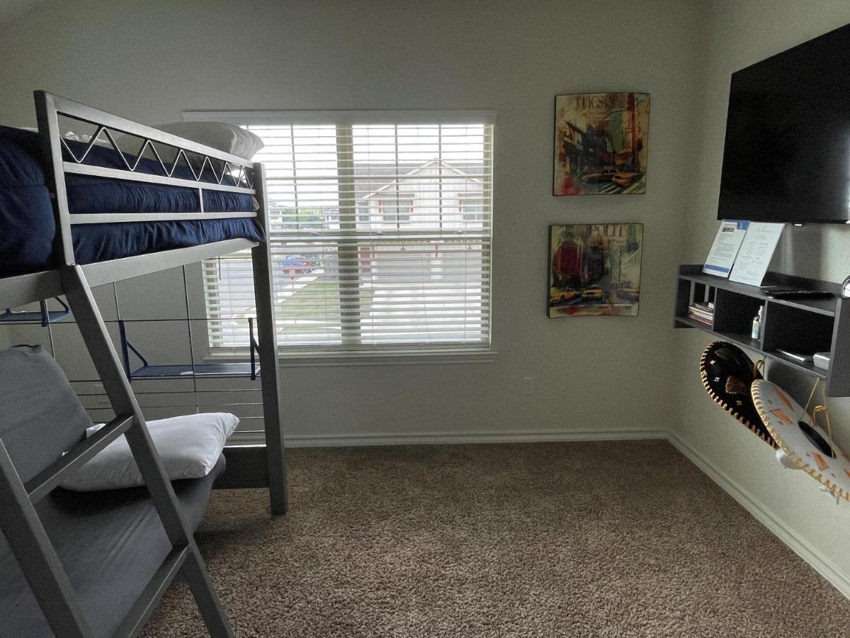 New 3 Bedroom Vacation Home Lackland/Sea World/La Cantera San Antonio Exterior foto